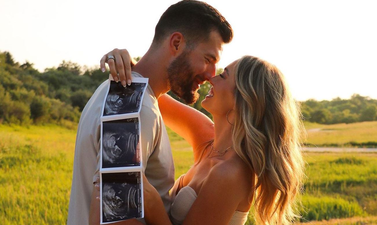 Άλεκ Πίτερς