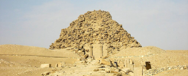 Bρέθηκαν κρυφοί θάλαμοι σε πυραμίδα στην Αίγυπτο 200 χρόνια μετά την προφητεία - Τι έκρυβαν