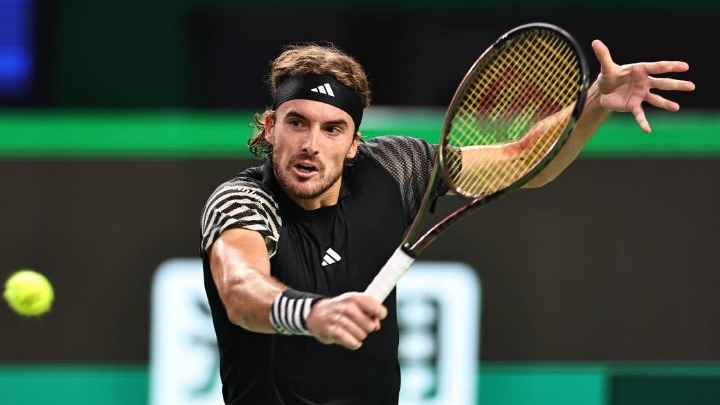 Στέφανος Τσιτσιπάς: Άνετη πρόκριση στα προημιτελικά στην Αμβέρσα