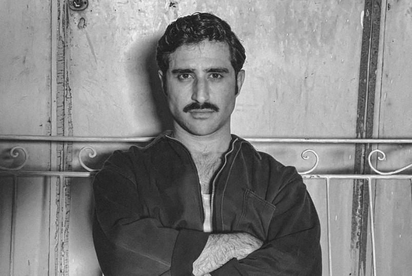 Γιάννης Βασιλώττος: «Έχω σχέσεις με άνδρες που είναι σχεδόν ερωτικές»