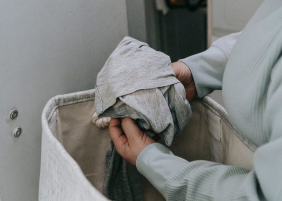 βρώμικα ρούχα