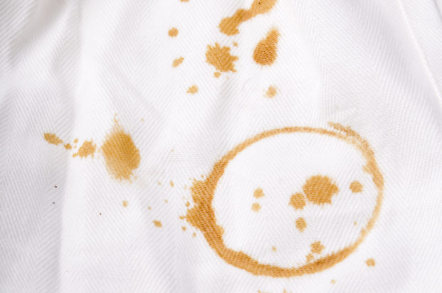 Βρώμικα ρούχα Λεκέδες