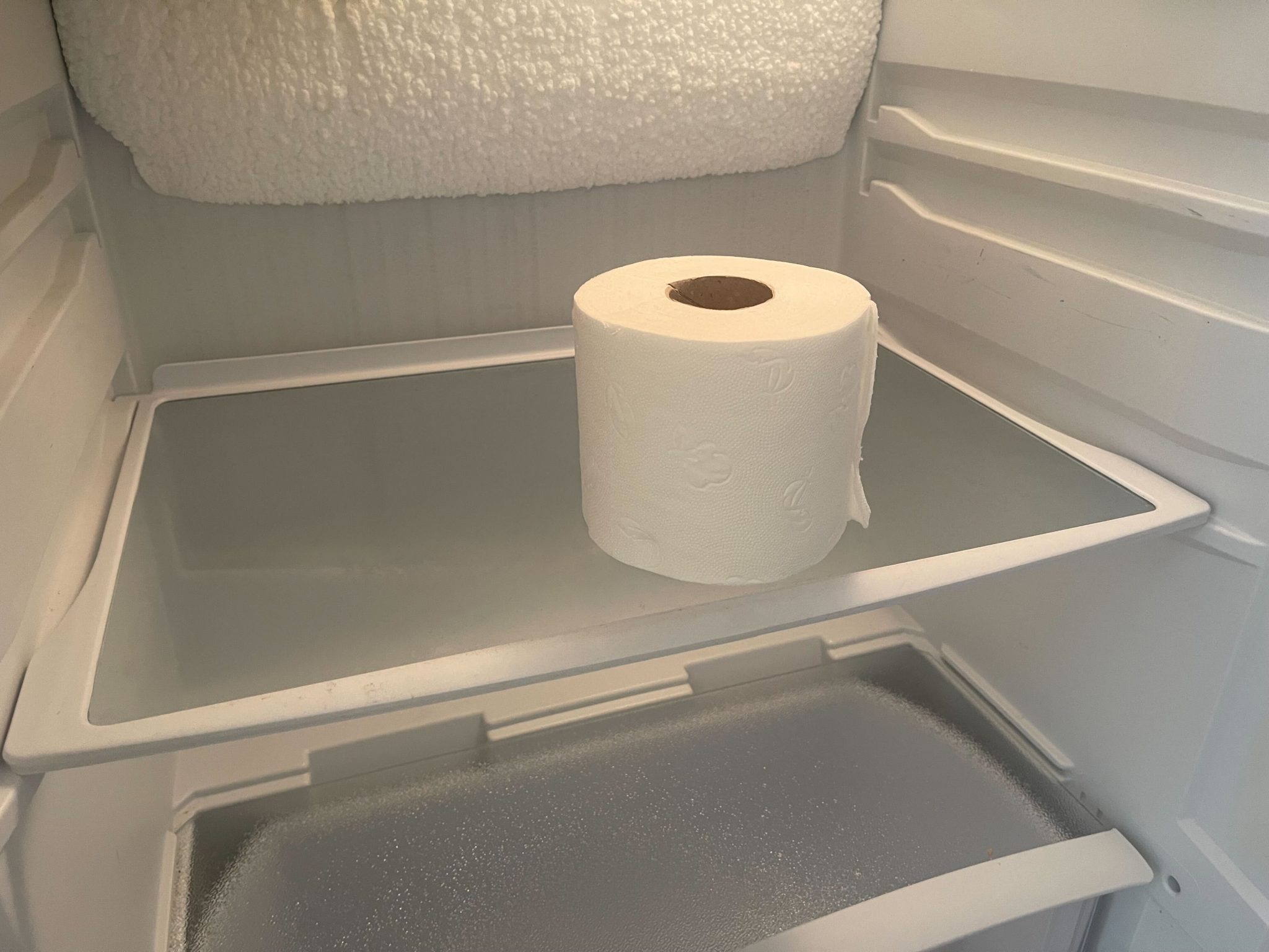 χαρτί υγείας ψυγείο