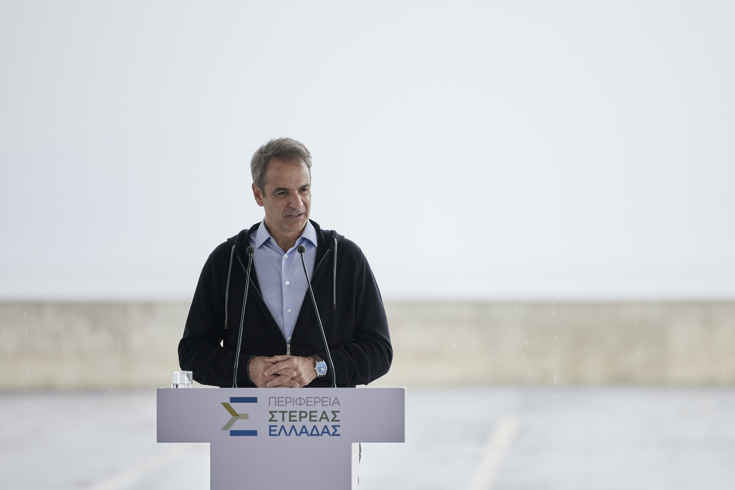 Μητσοτάκης από Καμένα Βούρλα: Όσοι αυξάνουν αδικαιολόγητα τις τιμές, θα μας βρουν απέναντι