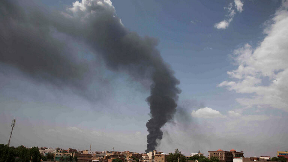 Σουδάν: Τουλάχιστον 20 άμαχοι έχασαν τη ζωή τους από οβίδες που έπληξαν αγορά