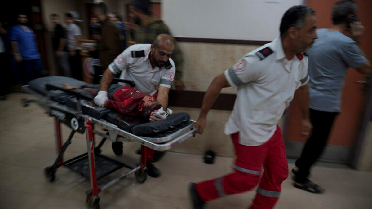 Λωρίδα της Γάζας: Σε πανικό οι ασθενείς στο νοσοκομείο Αλ Σίφα λόγω της ισραηλινής επιχείρησης