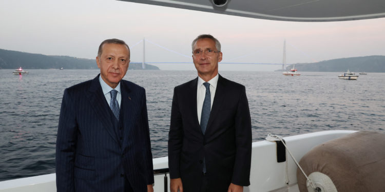 Στόλτενμπεργκ: Δεν θεωρεί πρόβλημα για το ΝΑΤΟ τη στήριξη του Ερντογάν στη Χαμάς