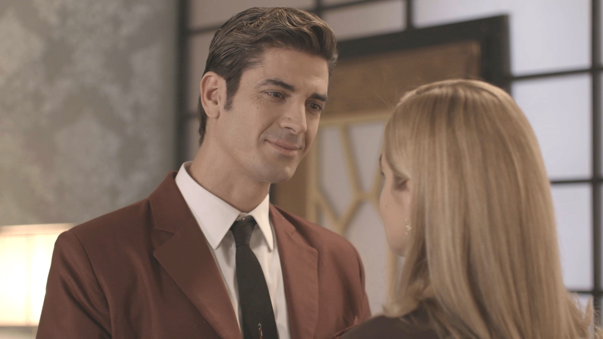 Ο Παράδεισος των κυριών: Ο Σίμος αντιδρά έντονα στις “υποδείξεις” της Βικτώριας – Τι θα δούμε απόψε