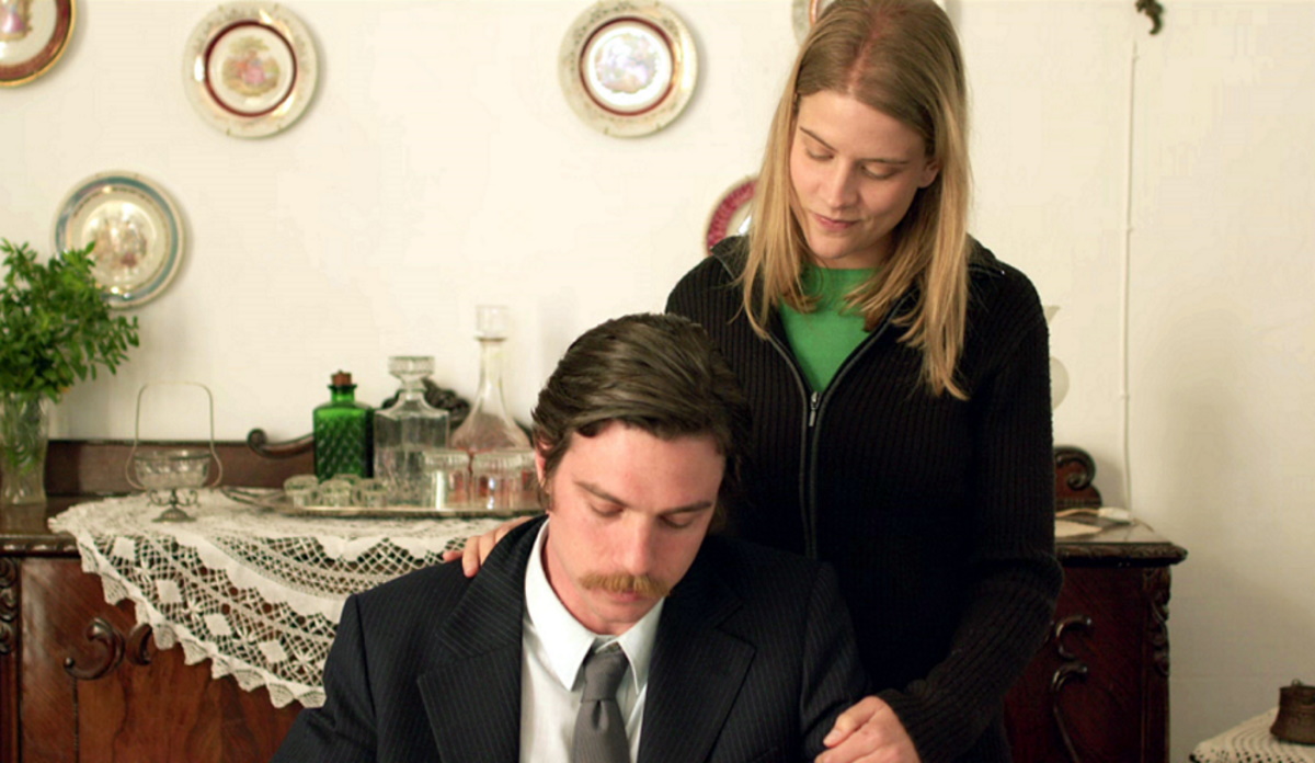 Η παραλία – Επόμενα επεισόδια: Νέες αποκαλύψεις για τον Μαρκ κλονίζουν τη Μαρία