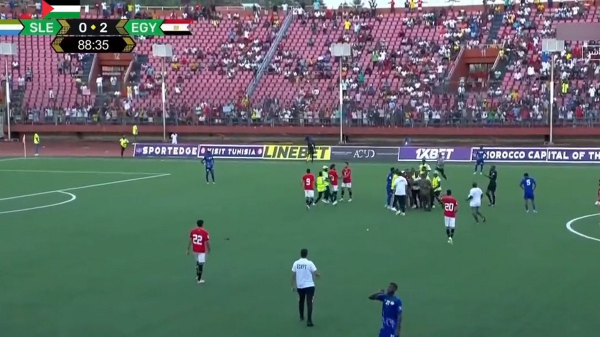 Μοχάμεντ Σαλάχ: Τρόμος για τον μεσοεπιθετικό της Λίβερπουλ – Παραλίγο να τον λιντσάρουν στον αγώνα Σιέρα Λεόνε – Αίγυπτος