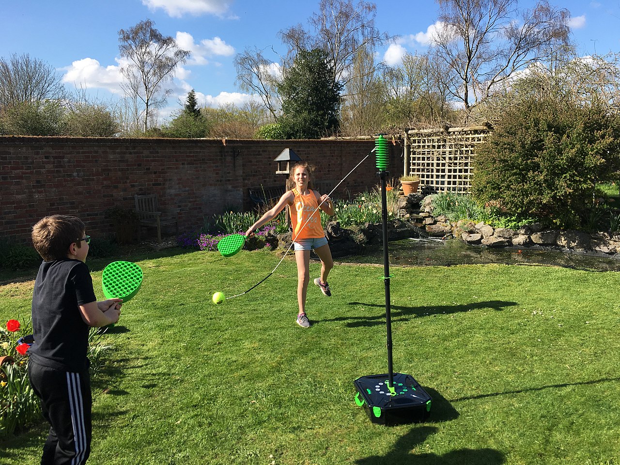 Φριχτό δυστύχημα με 13χρονο ενώ έπαιζε tetherball – Το σχοινί τυλίχθηκε γύρω από τον λαιμό του