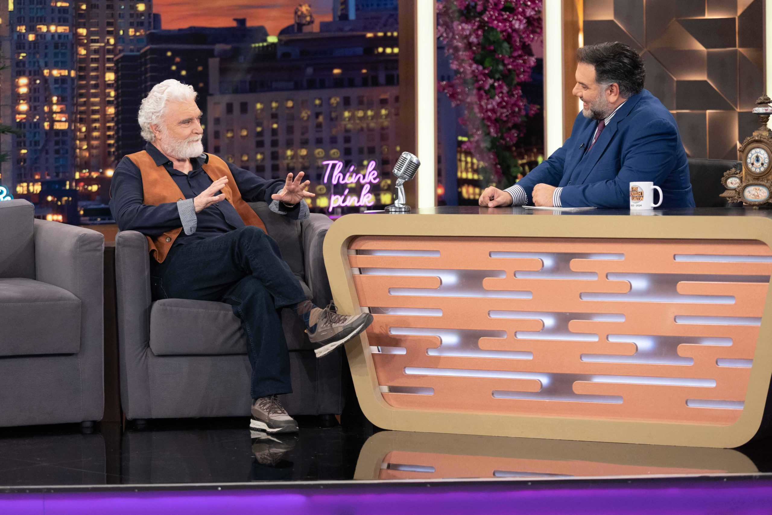 The 2Night Show: Οι αποψινοί καλεσμένοι του Γρηγόρη Αρναούτογλου