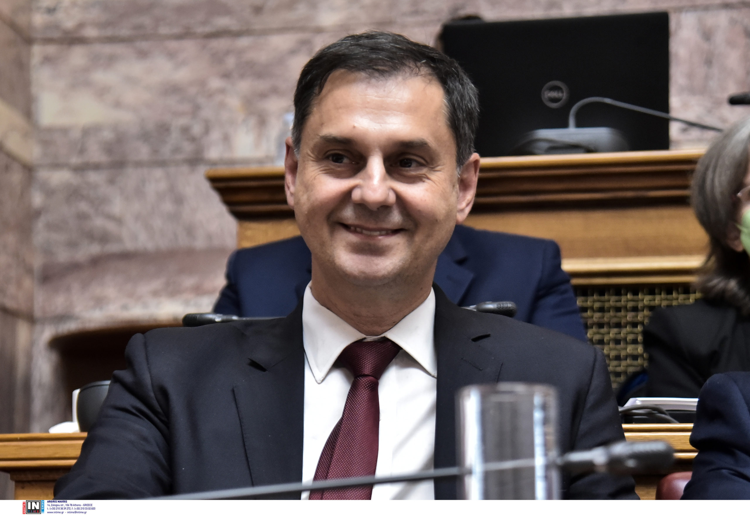 Θεοχάρης στον Realfm 97,8: Στρατηγικό το φορολογικό νομοσχέδιο – Θα υπάρξει ανταπόδοση για τους πολίτες από τα επιπλέον έσοδα