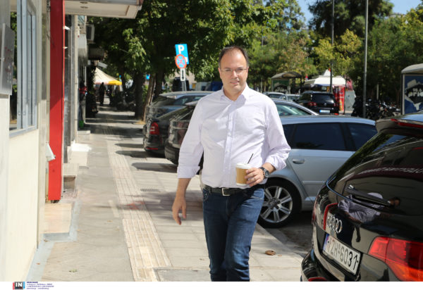 Θεοχαρόπουλος Θανάσης