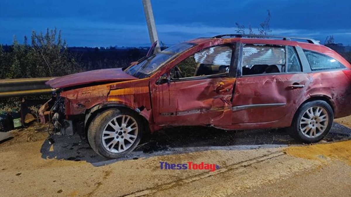 Θανατηφόρο τροχαίο στην Εθνική Οδό Θεσσαλονίκης – Αθηνών: Αυτοκίνητο εξετράπη της πορείας του