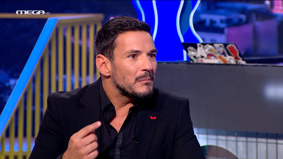 Κώστας Τσουρός: «Με έβριζαν στο twitter με IP από το ίδιο γραφείο» – «Μετέδωσα τη δολοφονία της θείας μου»