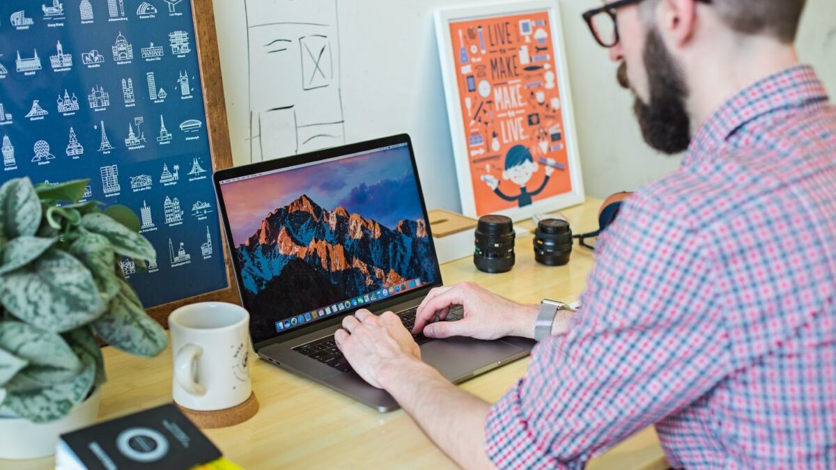 Επείγουσα προειδοποίηση για εκατομμύρια χρήστες της Apple – Τι είναι το κακόβουλο λογισμικό «Atomic Stealer»