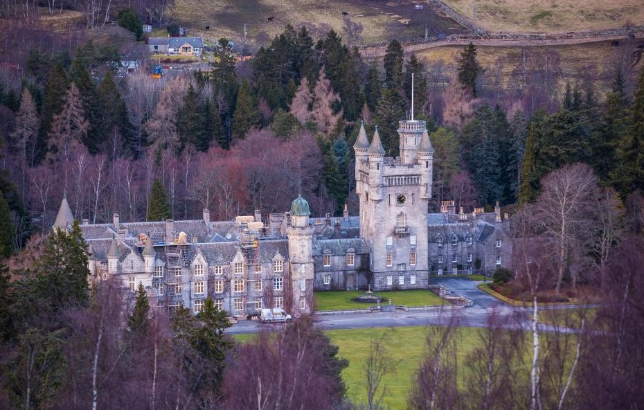 πυραμίδα ιστορία βασιλιάς Κάρολος