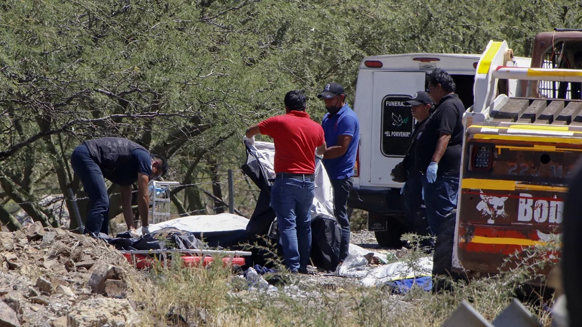 Τραγωδία στο Περού: Λεωφορείο έπεσε σε χαράδρα 300 μέτρων – Τουλάχιστον 20 νεκροί