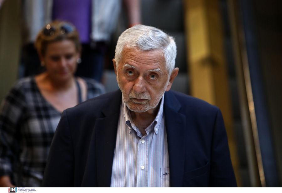 Δρίτσας για δημοψήφισμα Κασσελάκη: «Μέλη του ΣΥΡΙΖΑ αντισταθείτε στην παραφροσύνη και την γελοιότητα»