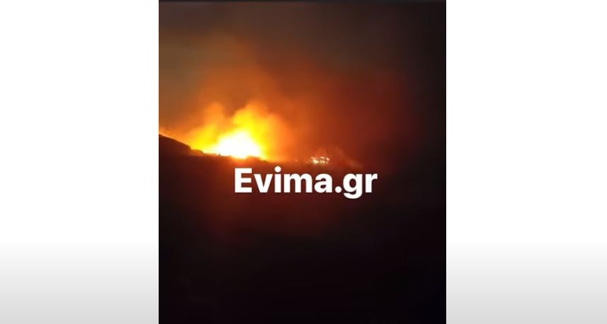 Εύβοια: Μάχη με διάσπαρτες εστίες και τους ισχυρούς ανέμους – Μέσα από χωριά πέρασε η φωτιά, ζημιές σε ποιμνιοστάσια