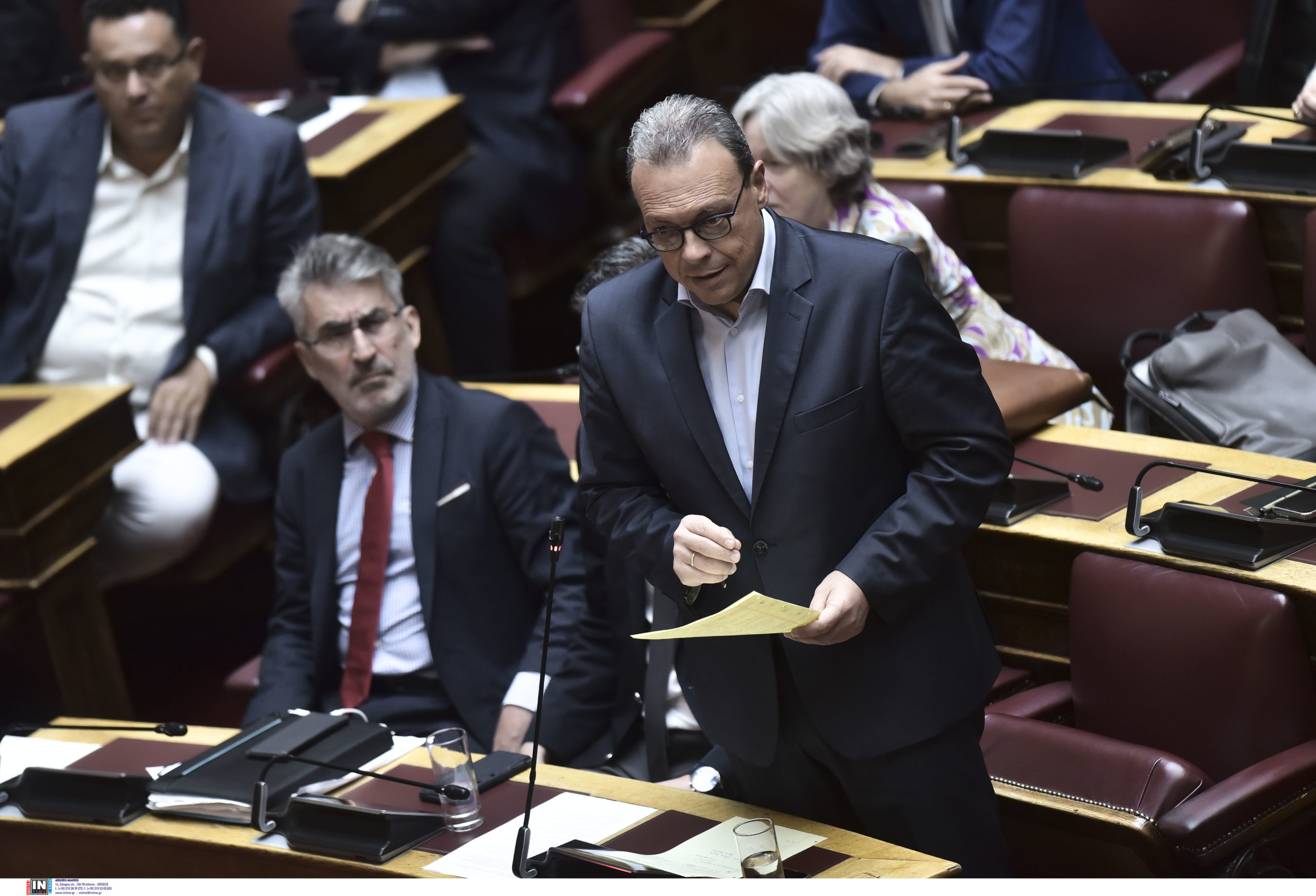 Φάμελλος: Αν κάποιος είναι εκτός θεσμών αυτός είναι ο κ. Μητσοτάκης