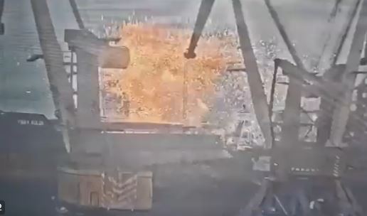 Θρίλερ με φορτηγό πλοίο «Κύπριου εφοπλιστή» που χτυπήθηκε από ρωσικό πύραυλο – Νεκρός ο πλοίαρχος