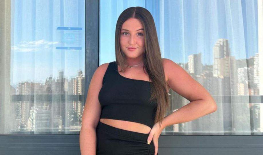 «Φοβήθηκα με όλο το μίσος»: 21χρονη influencer ξέσπασε σε κλάματα – Η επίθεση επειδή αγόρασε σπίτι