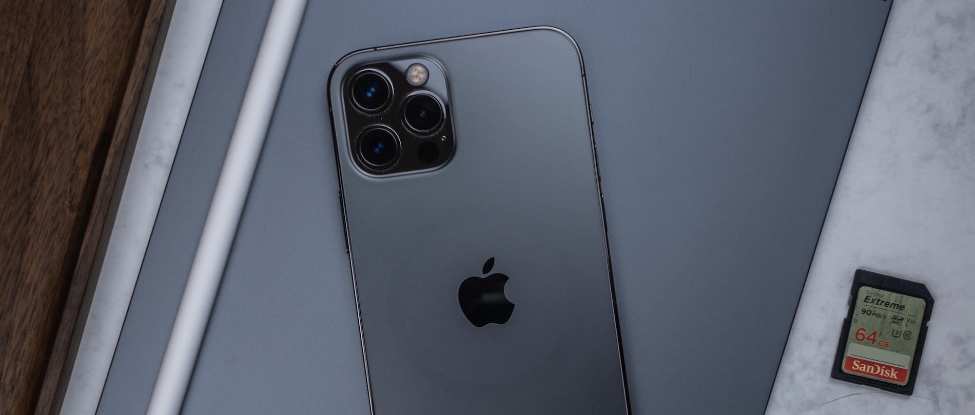 Πώς να μοιράζεστε κωδικούς πρόσβασης με άλλους σε iPhone και iPad