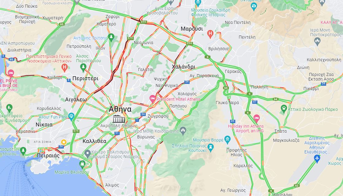 Κίνηση για γερά νεύρα στην Εθνική Οδό Αθηνών – Λαμίας – Καθυστερήσεις 15 λεπτών στην Αττική Οδό