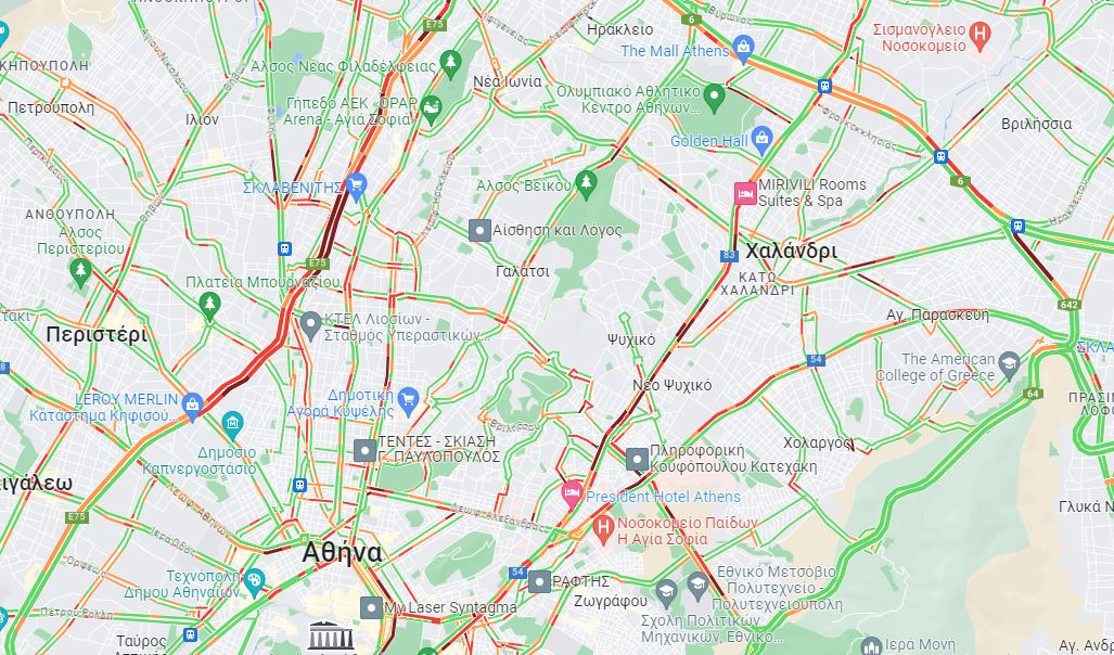 Κίνηση: Ουρά ταλαιπωρίας στον Κηφισό λόγω ακινητοποιημένου φορτηγού – Πού υπάρχει μποτιλιάρισμα