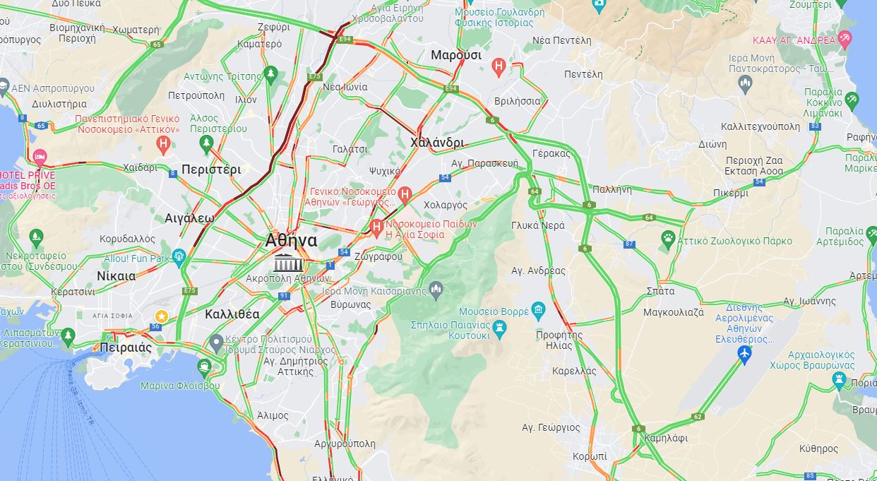 Κίνηση: Το αδιαχώρητο στον Κηφισό λόγω τροχαίου – Ποιοι άλλοι δρόμοι παρουσιάζουν προβλήματα