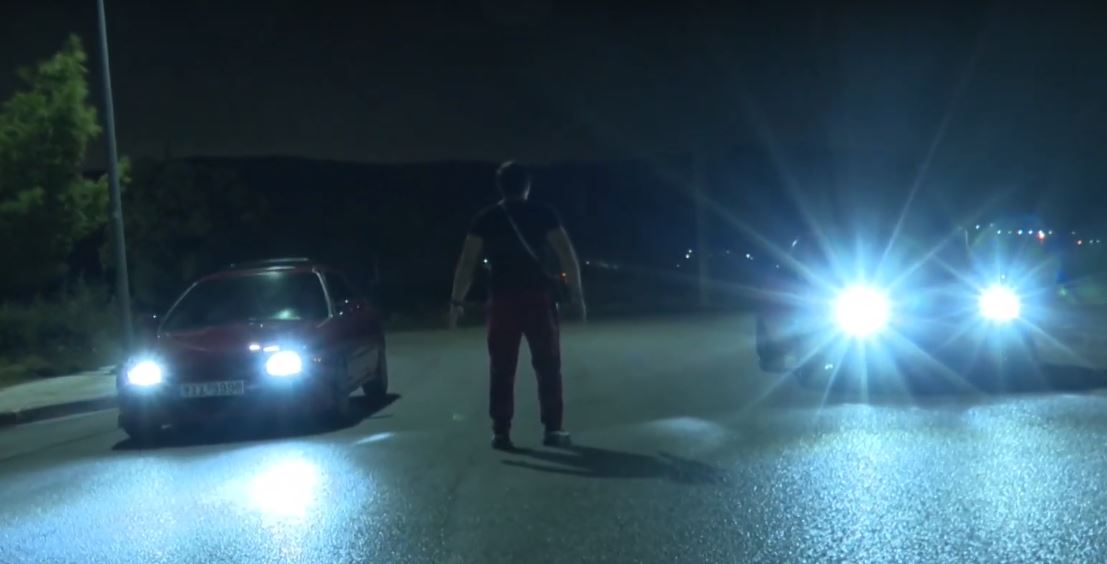 Κόντρες – Οδηγοί μιλούν στον ΑΝΤ1 για τους αυτοσχέδιους αγώνες: «Είναι αρρώστια, ξέρουμε ότι αυτό που κάνουμε είναι παράνομο»