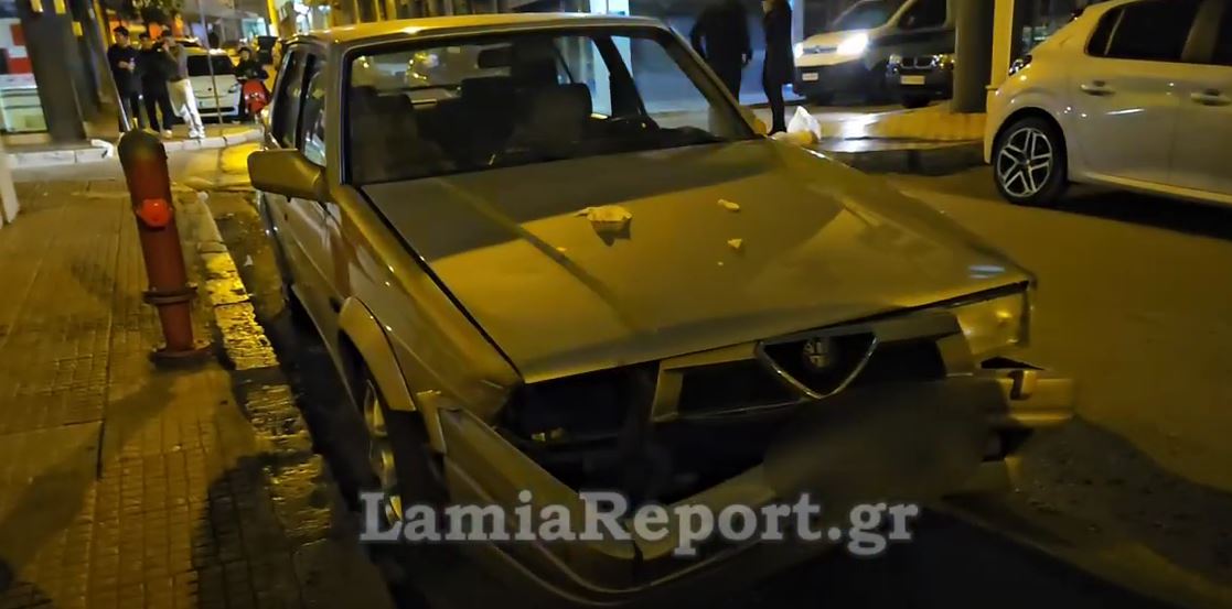 Λαμία: Αυτοκίνητο παραβίασε STOP και παρέσυρε ντελιβερά – ΦΩΤΟ και ΒΙΝΤΕΟ