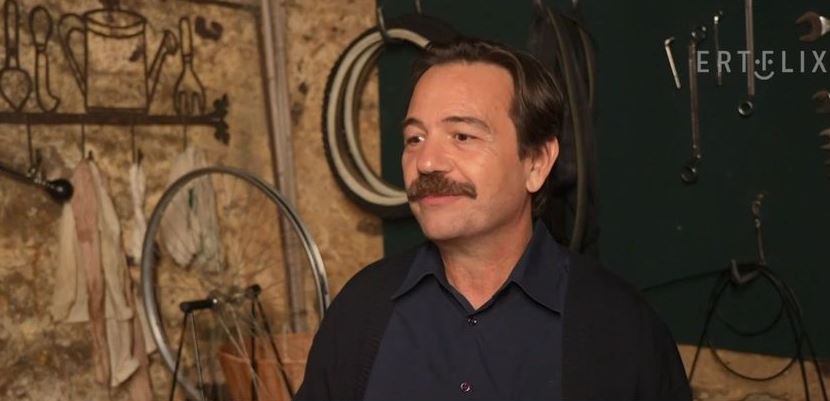 Αλέξανδρος Λογοθέτης: «Χαίρομαι πολύ που με βρίζουν στα social media και κάνω like»