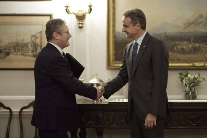 Μητσοτάκης: Τι συζήτησε με τον επικεφαλής των Εργατικών στο Λονδίνο