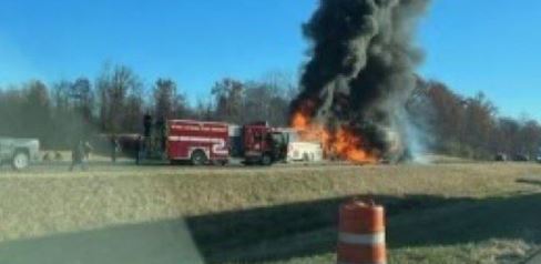 Οχάιο σύγκρουση φορτηγού με λεωφορείο με μαθητές