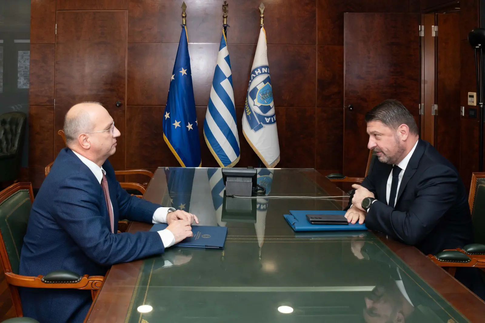 Συνάντηση Οικονόμου – Χαρδαλιά: Στο επίκεντρο η ασφάλεια των πολιτών και το κυκλοφοριακό