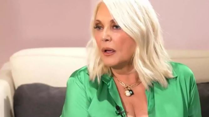 Ρούλα Κορομηλά: Έχω φάει τόσο ξύλο όσο δεν έχει φάει καμία συνάδελφός μου – Ας με ρωτήσουν εμένα τι σημαίνει bullying