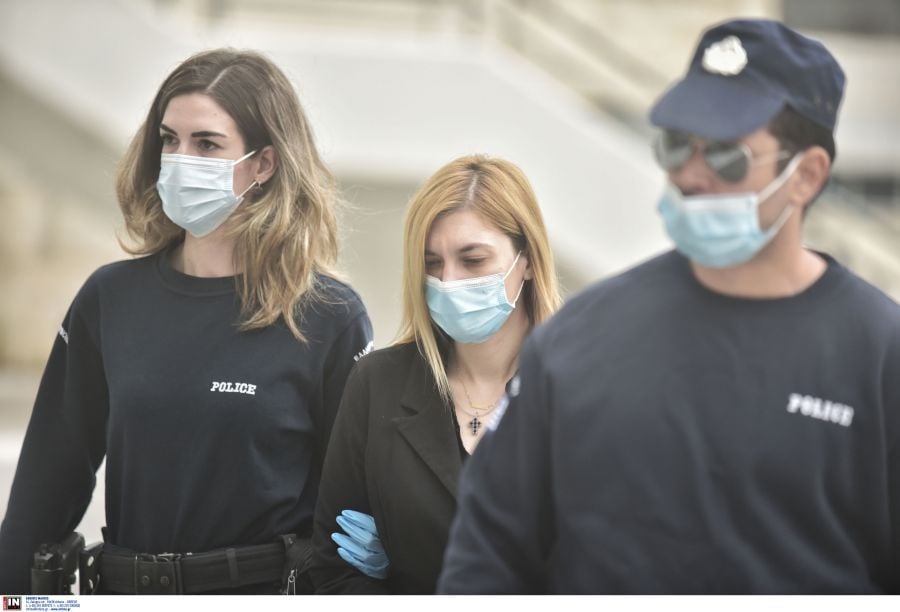Ρούλα Πισπιρίγκου: «Εγώ δεν έχω καμία σχέση, ούτε τις κεταμίνες ξέρω» – Νέα επίθεση στους γιατρούς