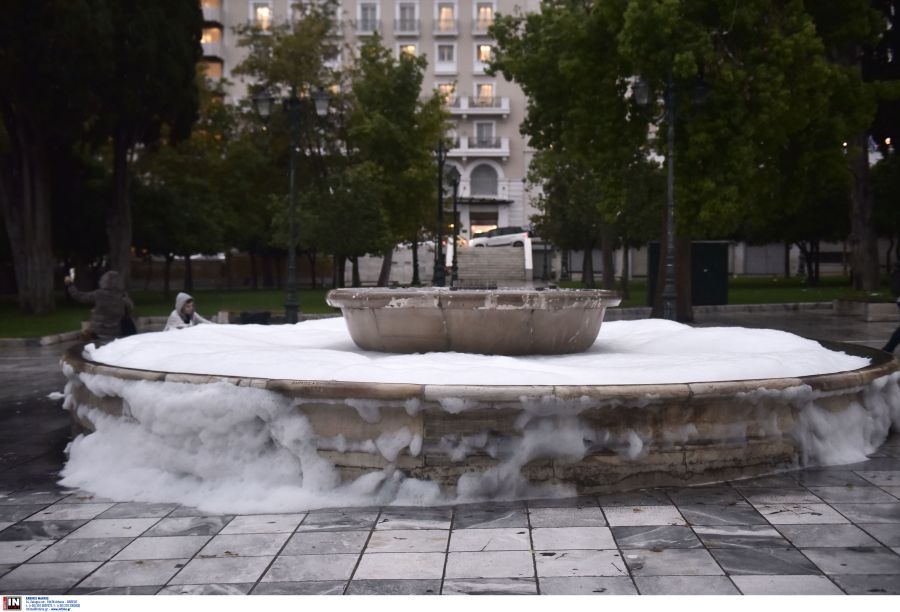 σιντριβάνι Σύνταγμα 