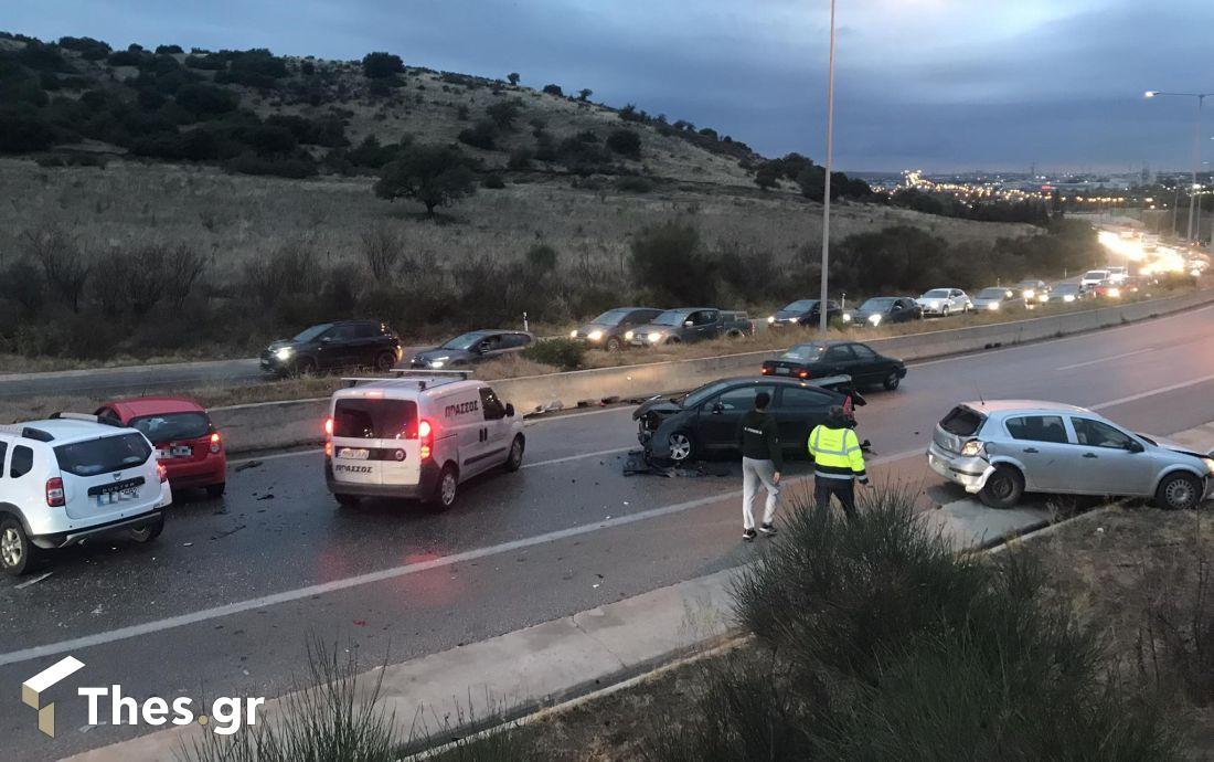 καραμπόλα 5 οχημάτων περιφερειακός Θεσσαλονίκη