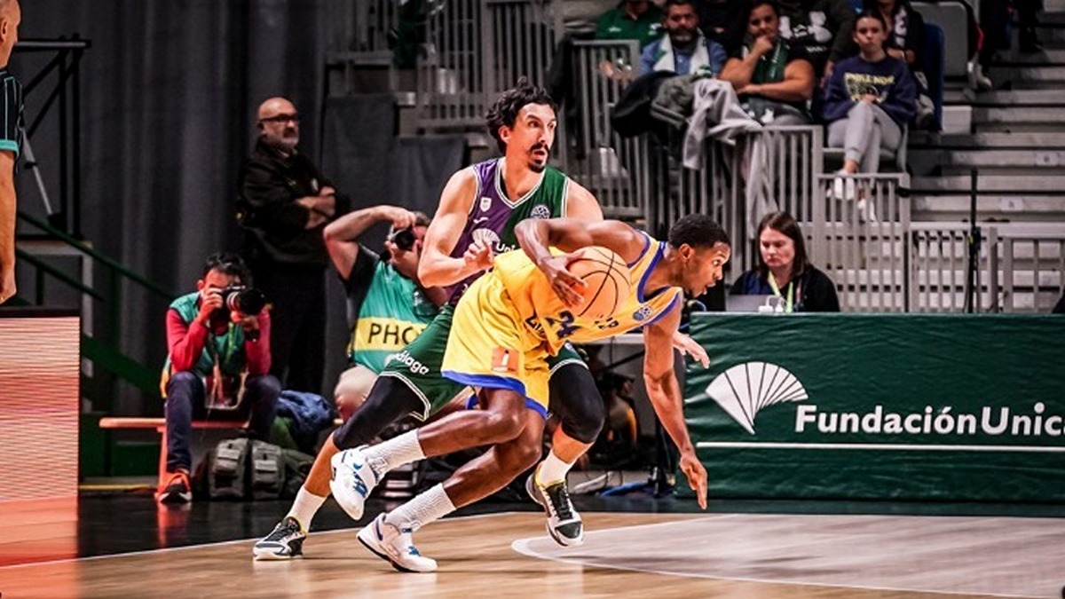 Ουνικάχα – Περιστέρι 81-64: Δεν άντεξε η ομάδα του Βασίλη Σπανούλη στη Μάλαγα