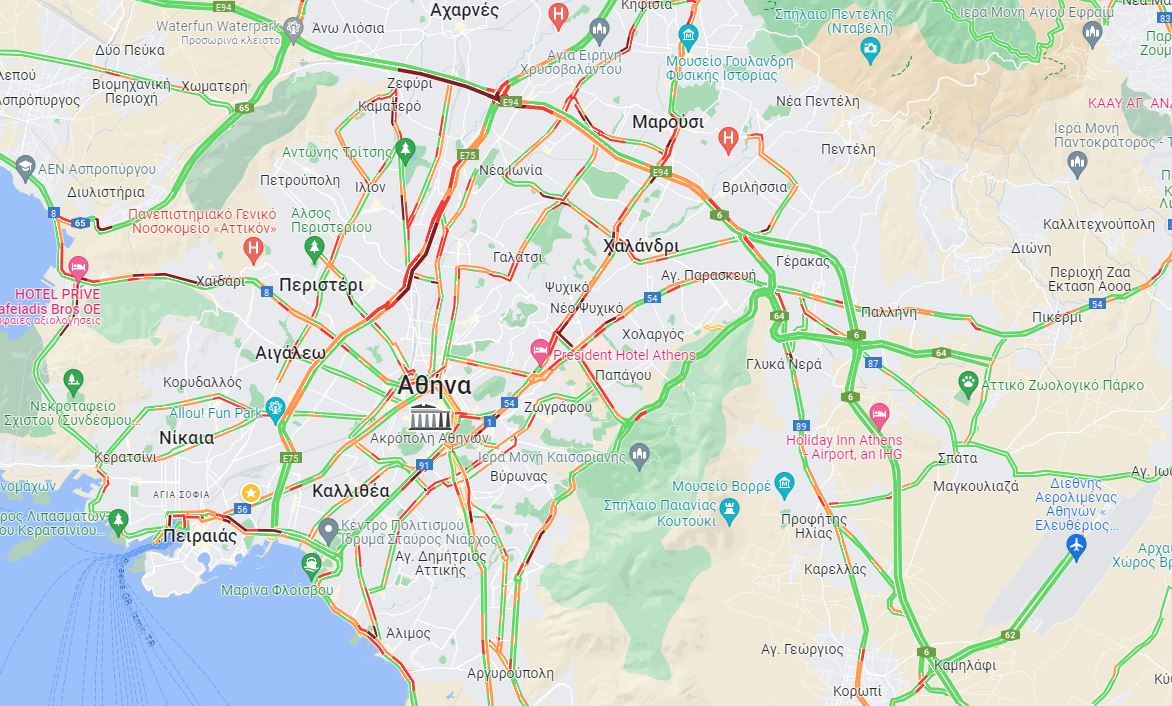 Κίνηση: Καθυστερήσεις άνω των 30 λεπτών στην Αττική Οδό – Δείτε LIVE πού έχει μποτιλιάρισμα