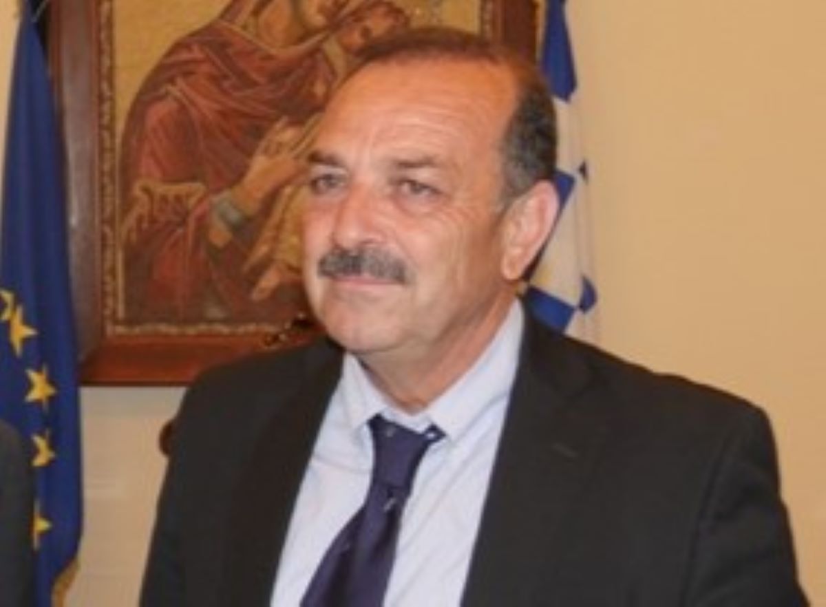 Πέθανε ο πρώην δήμαρχος Ρόδου Φώτης Χατζηδιάκος