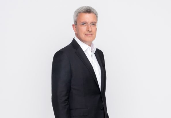 Νίκος Χατζηνικολάου