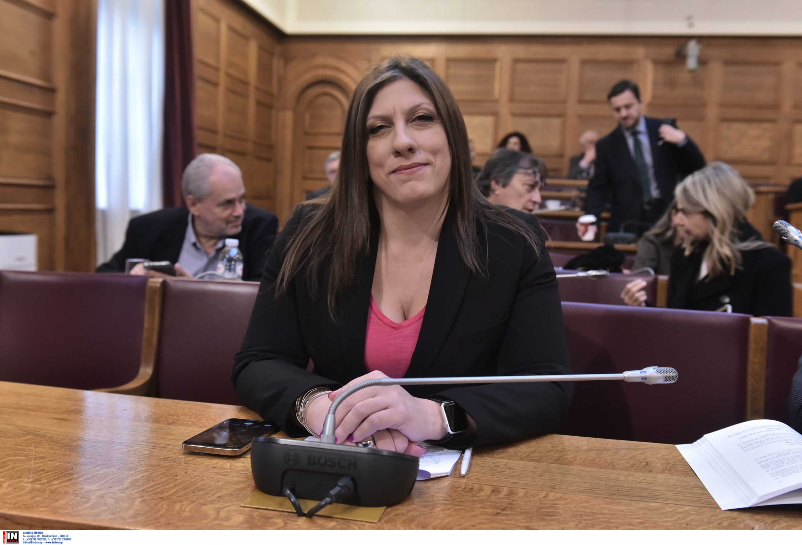 Ένταση στην Εξεταστική για τα Τέμπη – Θα ζητηθεί γνωμοδότηση για ενδεχόμενο ασυμβίβαστο συμμετοχής της Ζωής Κωνσταντοπούλου