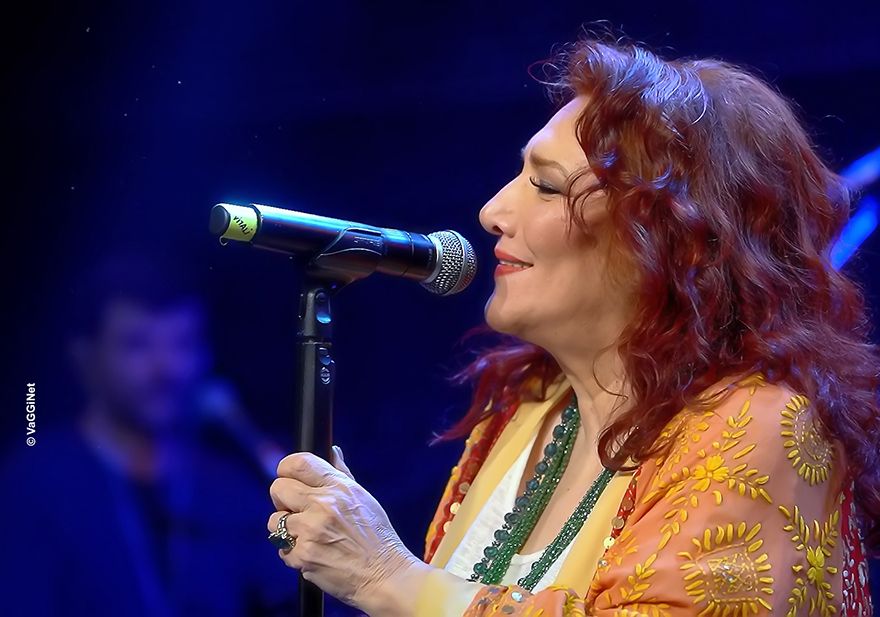 Η Ελένη Βιτάλη επιστρέφει στη νυχτερινή διασκέδαση – Οι πρώτες φωτογραφίες από τις πρόβες