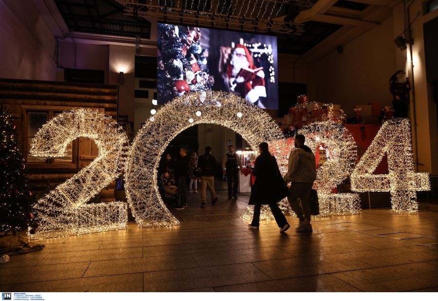 Οι ελπίδες στα ερείπια του πολέμου – Ο πλανήτης αποχαιρετά ένα ταραχώδες 2023