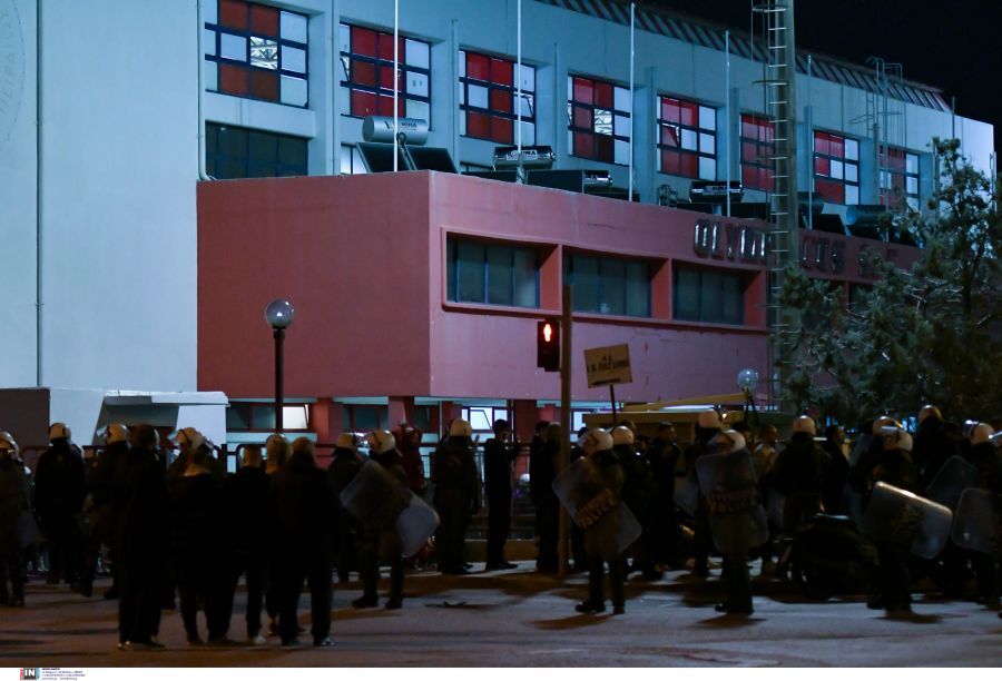 Παρέμβαση του Αρείου Πάγου για τα επεισόδια στου Ρέντη και τον τραυματισμό του αστυνομικού